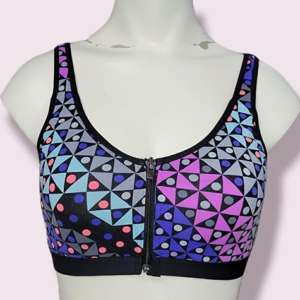 VSX KNOCKOUT FRONT-CLOSE UNDERWIRE SPORT BRA, SIZE 34B